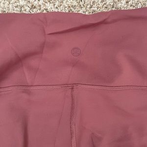 Mauve Lululemon crossover leggings